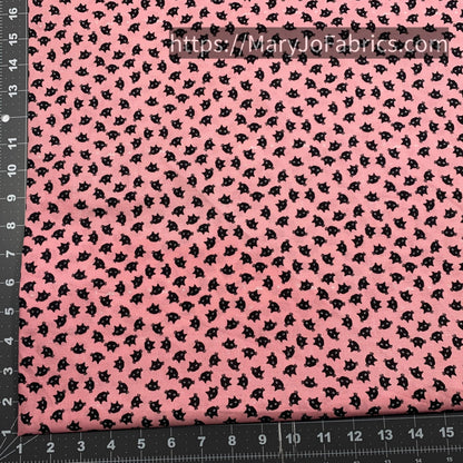Small Black Cat Cotton Fabric 13167 Cat Face Pink - Mary Jo Fabrics