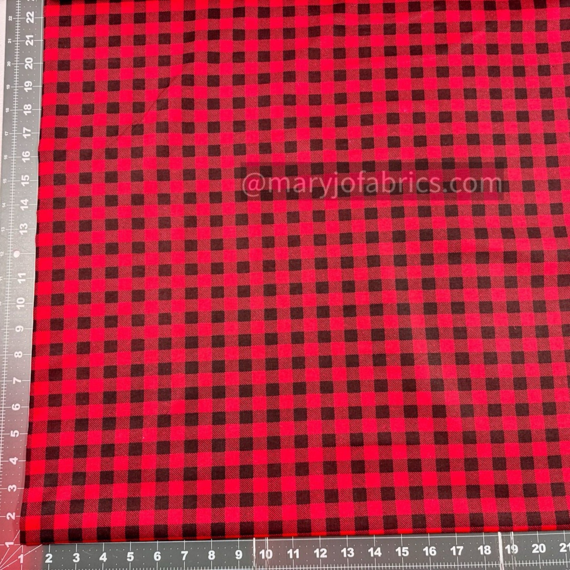 Small Black Red Buffalo Plaid Flannel 44 - 7493 - Mary Jo Fabrics