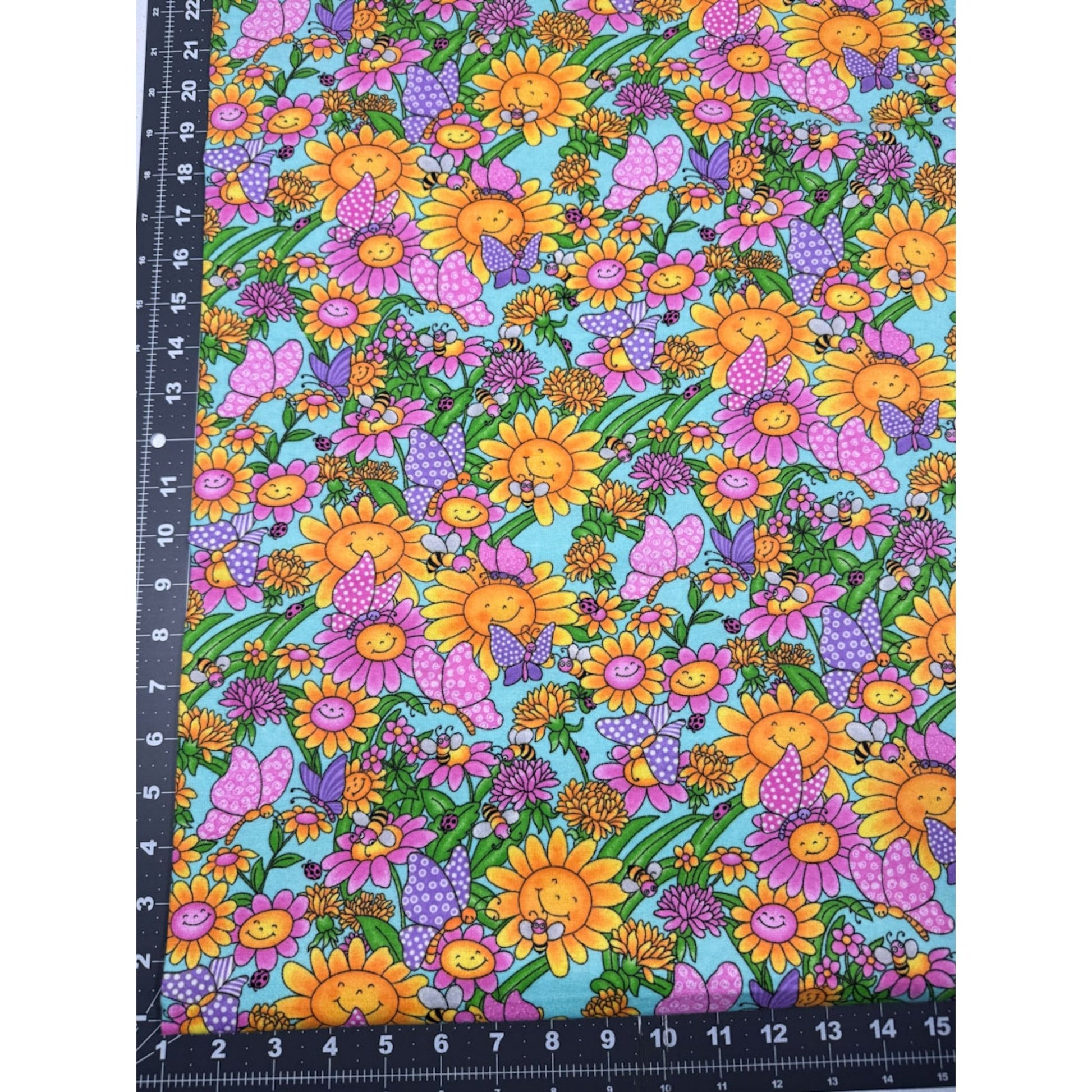 Smiling Daisies and Bees Floral FLANNEL Fabric 1026 - 12 Butterflies too - Mary Jo Fabrics