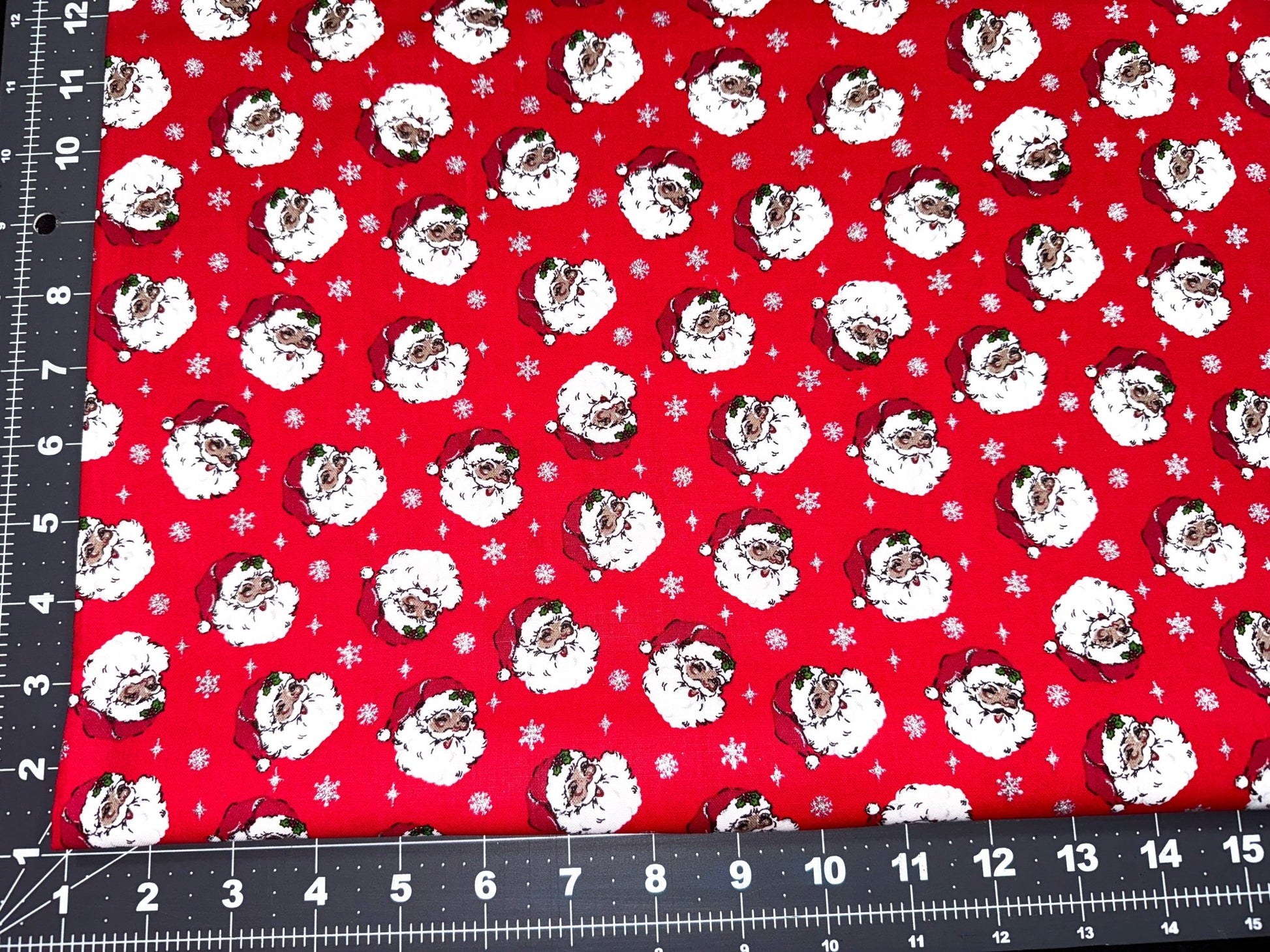 Snowflakes and Santa Claus fabric vintage Christmas cotton fabric - Mary Jo Fabrics