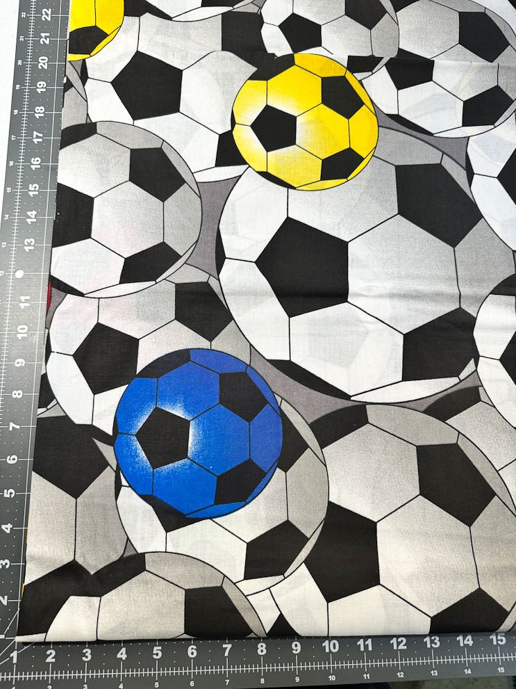 Soccer ball fabric Large soccer balls - Mary Jo Fabrics