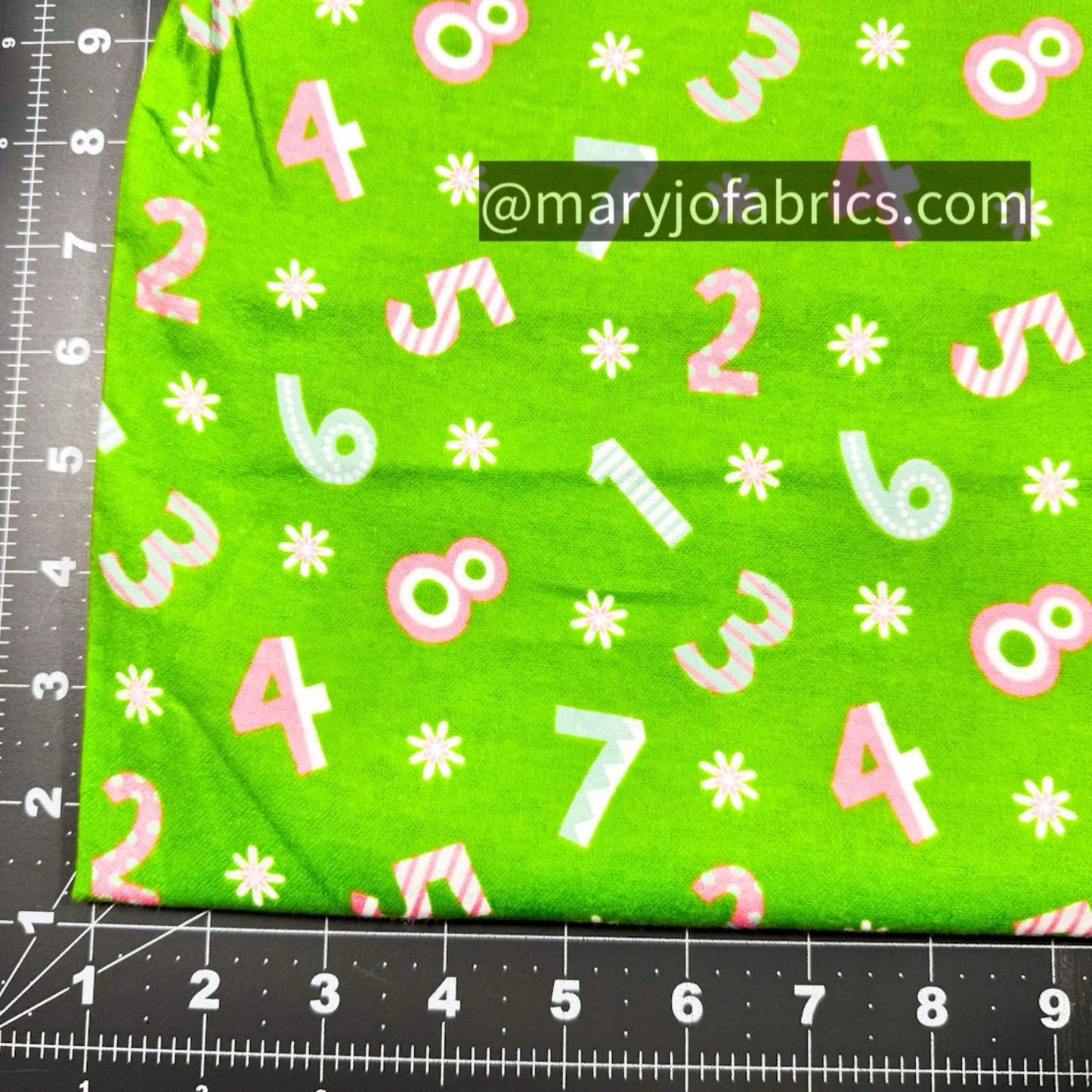 Spring Green Number FLANNEL DX - 1721 - 4F Counting - Mary Jo Fabrics