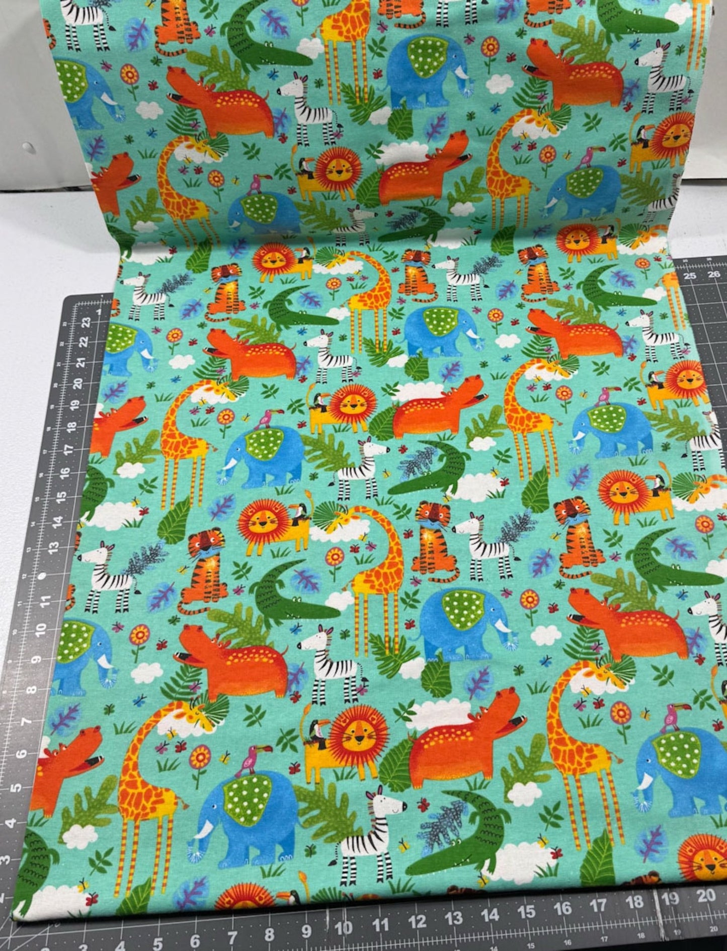 Teal Zoo Animal FLANNEL Fabric 44 - 7952 Fun Flannels - Mary Jo Fabrics