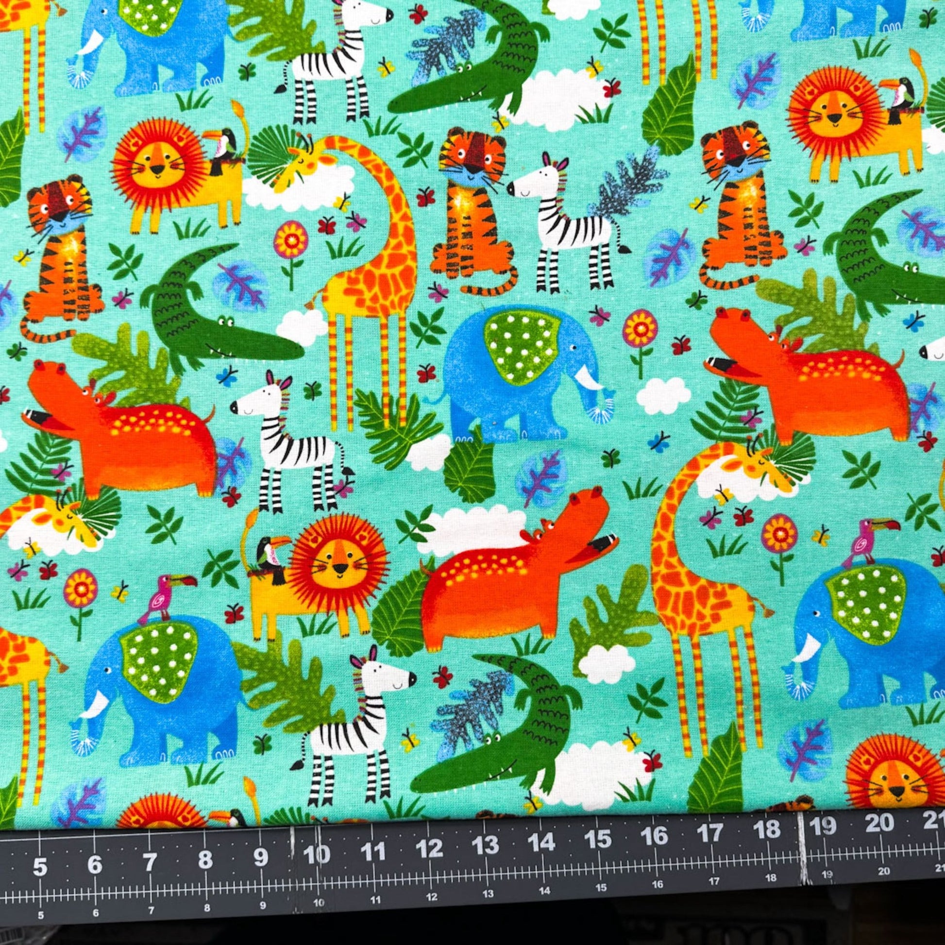 Teal Zoo Animal FLANNEL Fabric 44 - 7952 Fun Flannels - Mary Jo Fabrics