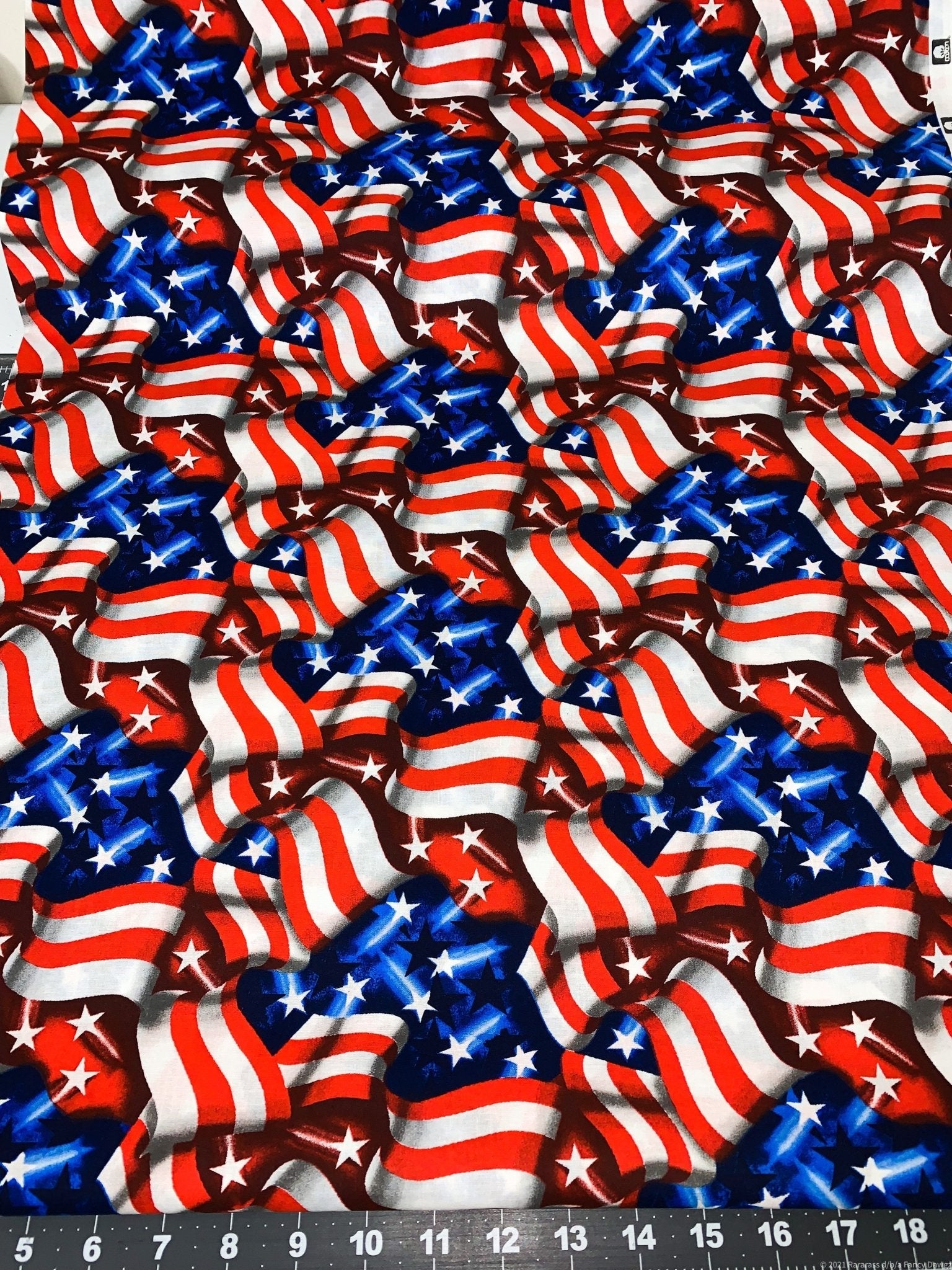 Waving American Flag Patriotic fabric 49525 flag fabric - Mary Jo Fabrics