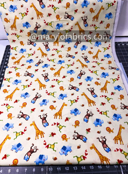 Wee Ones Jungle Party 59-4061 Giraffe monkey - Mary Jo Fabrics