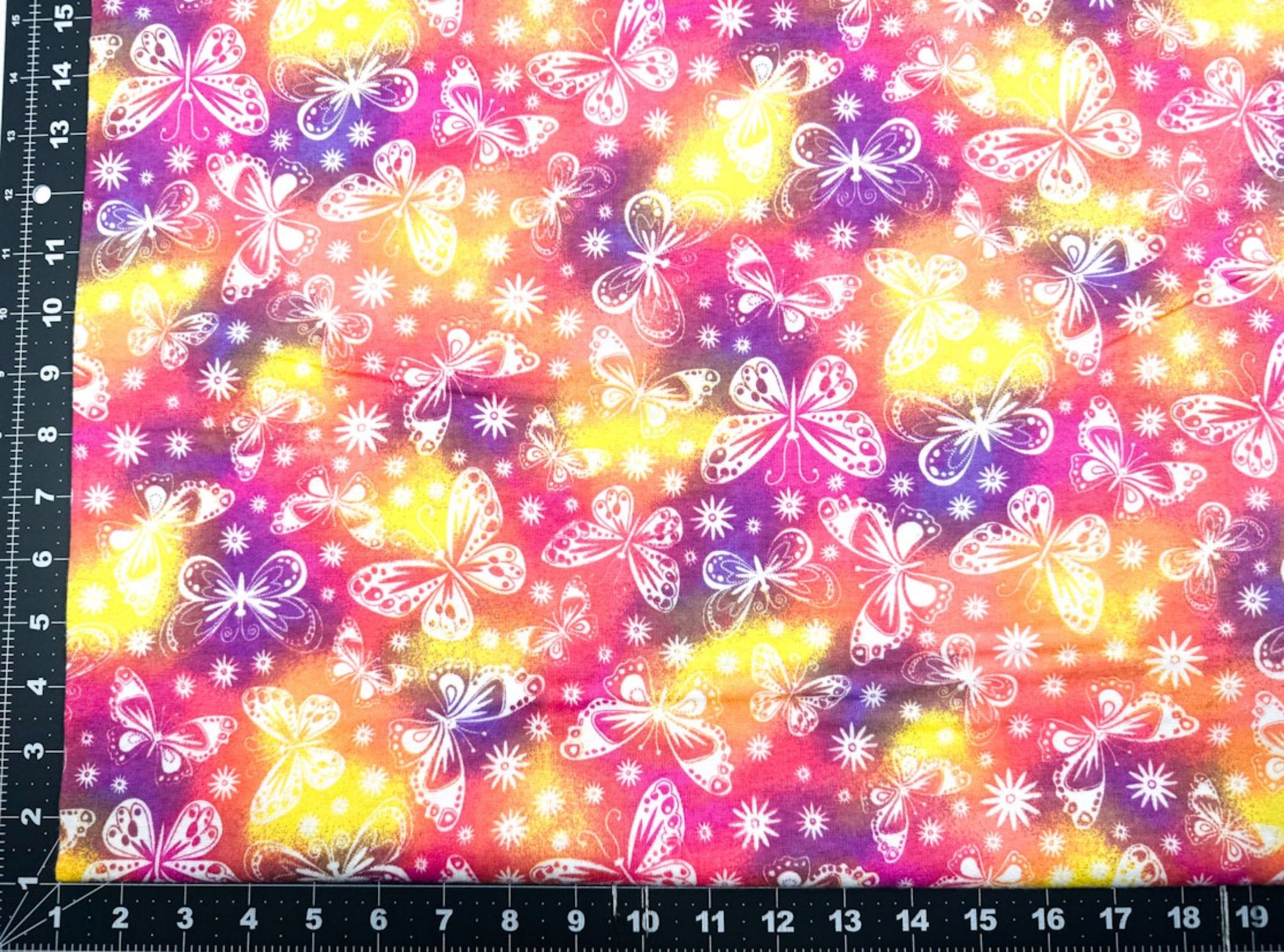 White Butterflies FLANNEL 1031 - 22 Warm Pinks and Purples - Mary Jo Fabrics