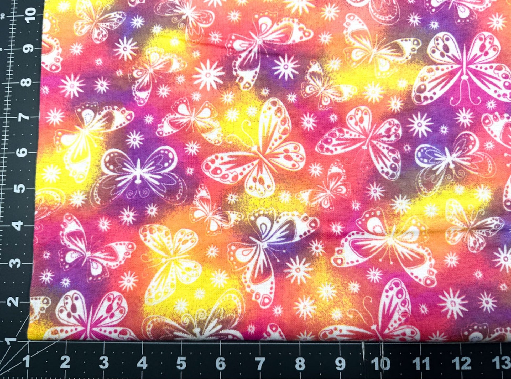 White Butterflies FLANNEL 1031 - 22 Warm Pinks and Purples - Mary Jo Fabrics
