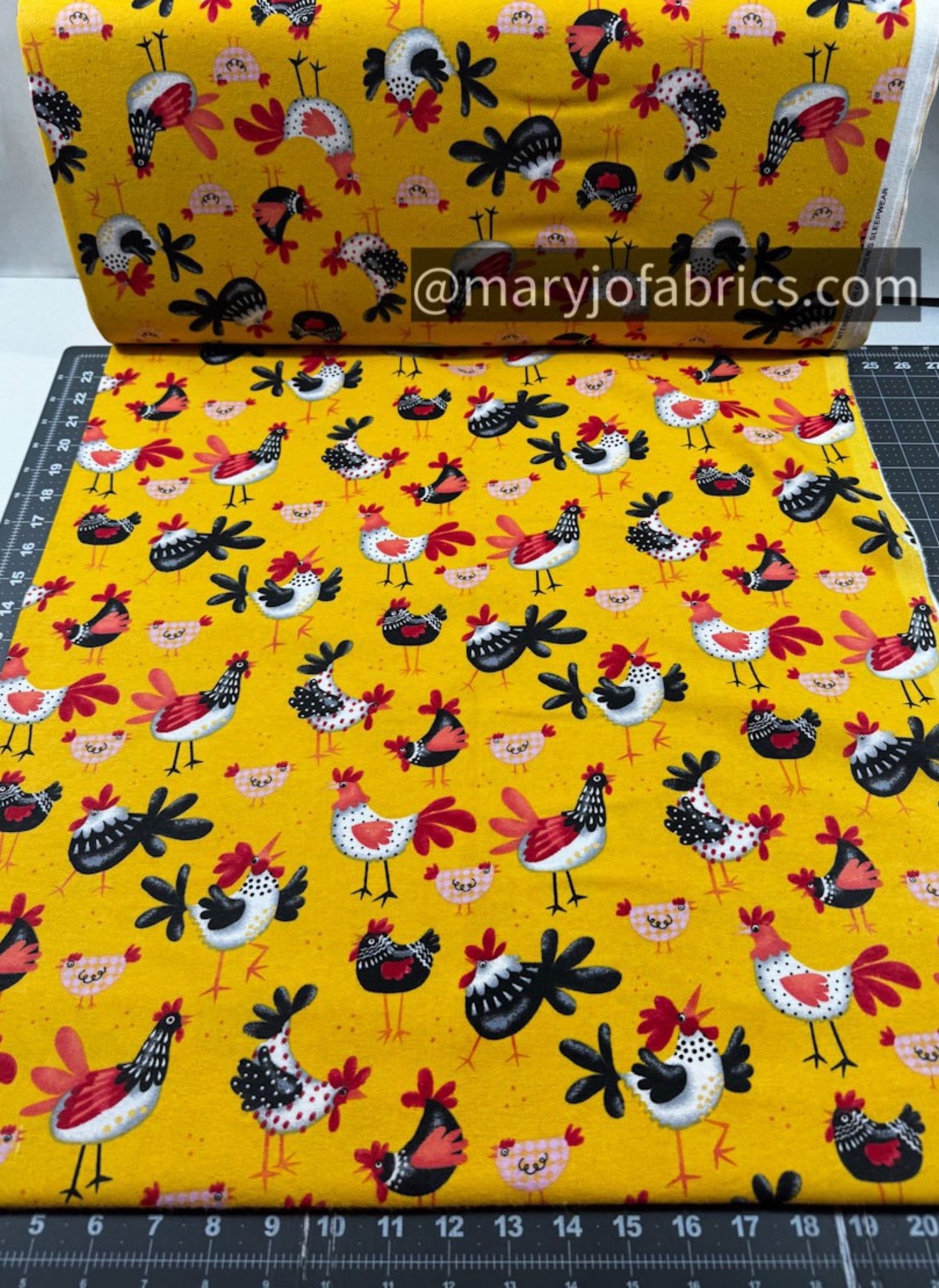 Yellow Chicken FLANNEL 44 - 6361 Cute Hens - Mary Jo Fabrics