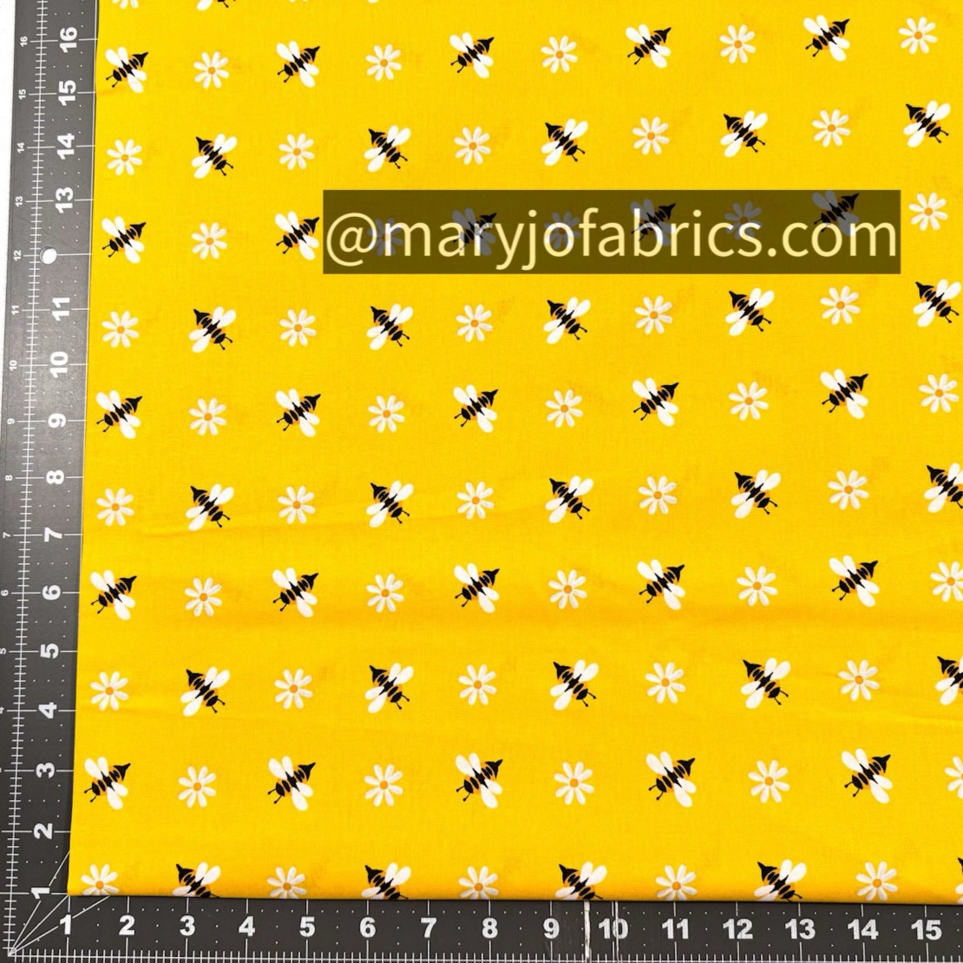 Yellow Simple Bee Fabric DX - 3525 Cute Bumblebees - Mary Jo Fabrics