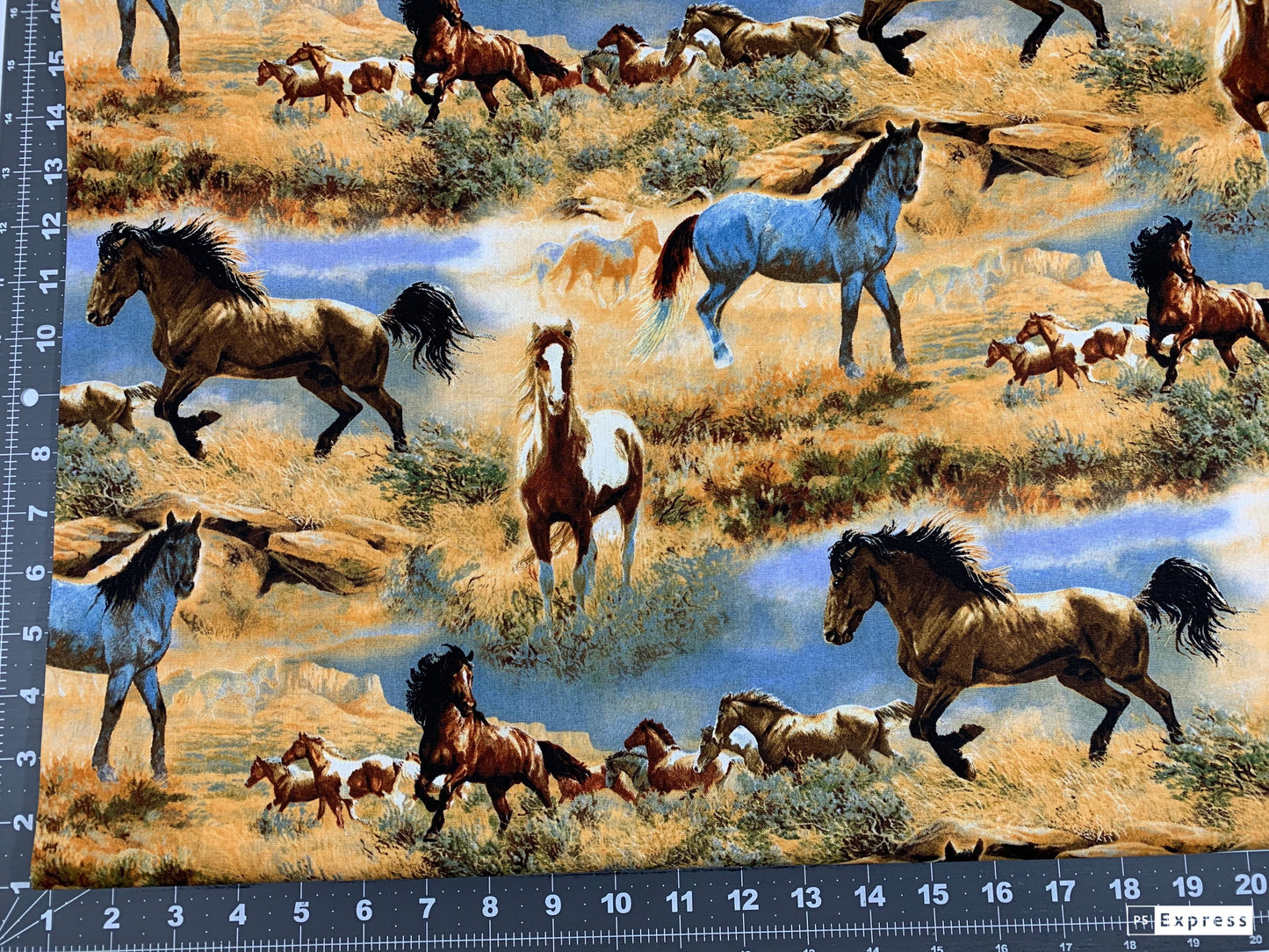 Horse fabric WW-3060-6C Horses in the Prairies