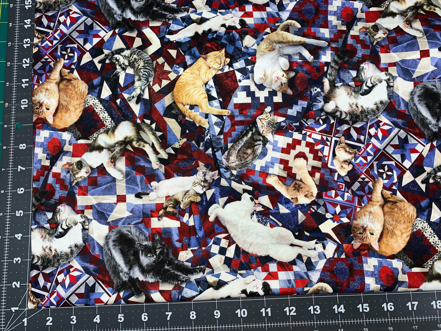 Cats on quilt fabric CD1484 cat cotton fabric